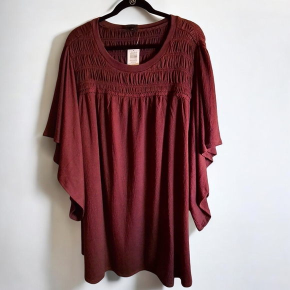Torrid Purple burgundy top short flowy sleeves ruched neckline and back - Picture 6 of 8